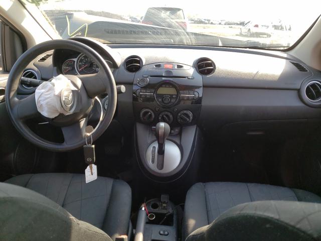 Photo 8 VIN: JM1DE1KY7D0170325 - MAZDA MAZDA2 