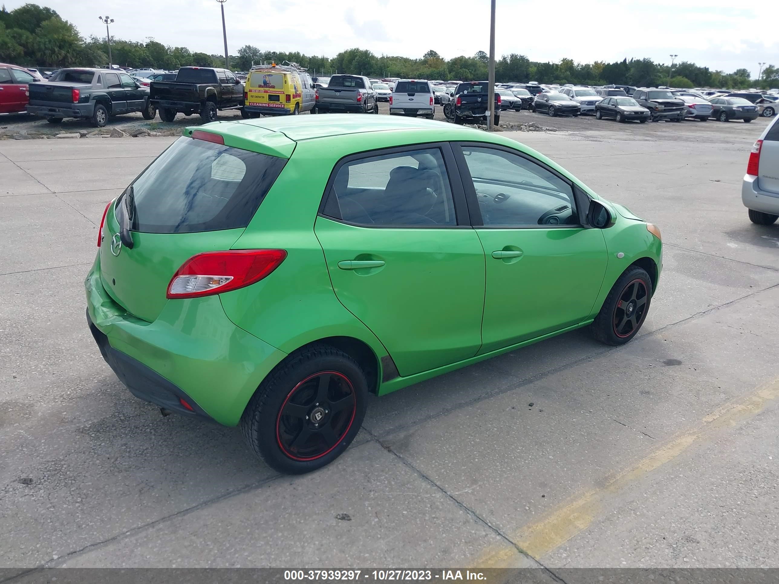 Photo 3 VIN: JM1DE1KY8C0145948 - MAZDA 2 