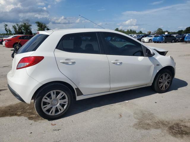 Photo 2 VIN: JM1DE1KYXC0136992 - MAZDA MAZDA2 