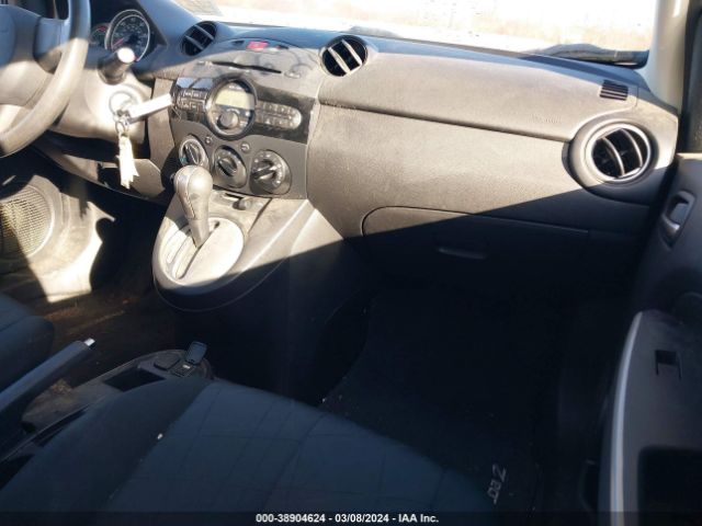 Photo 4 VIN: JM1DE1KZ4D0165222 - MAZDA MAZDA2 