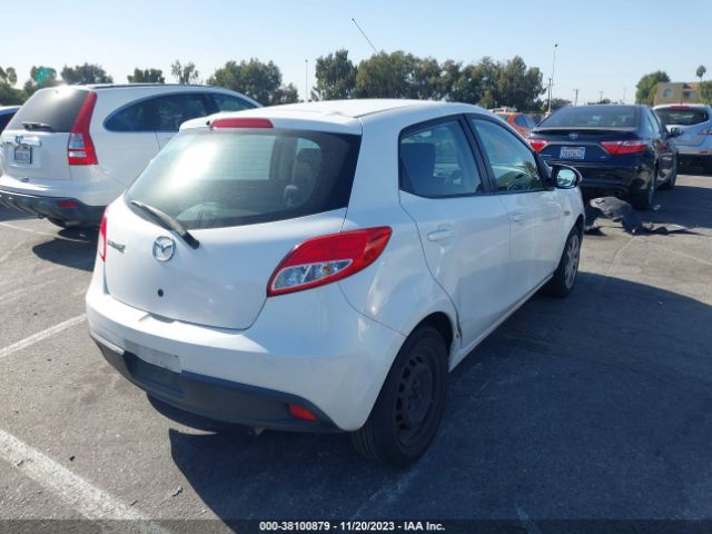 Photo 3 VIN: JM1DE1KZ5C0144829 - MAZDA MAZDA2 