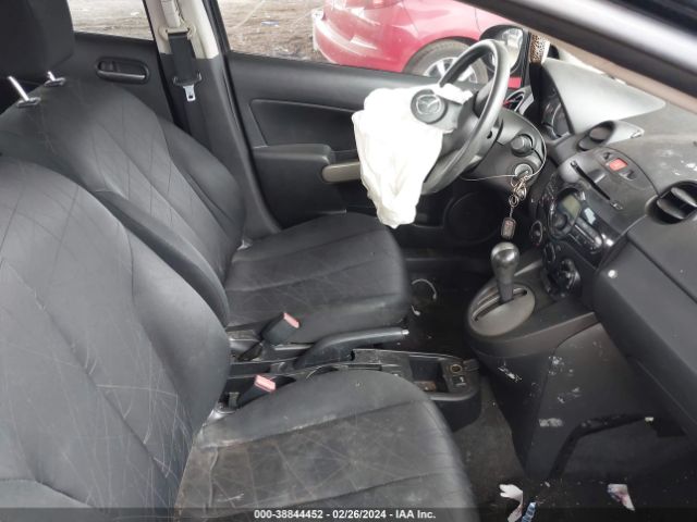 Photo 4 VIN: JM1DE1KZ5D0164418 - MAZDA MAZDA2 