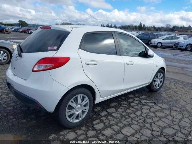 Photo 3 VIN: JM1DE1KZ8E0175480 - MAZDA MAZDA2 