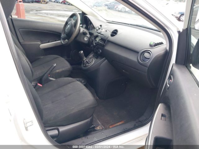 Photo 4 VIN: JM1DE1KZ8E0175480 - MAZDA MAZDA2 