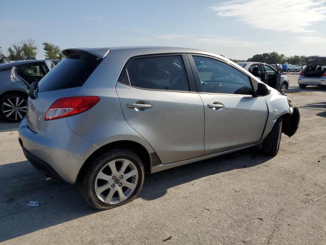 Photo 2 VIN: JM1DE1LY4D0161290 - MAZDA MAZDA2 