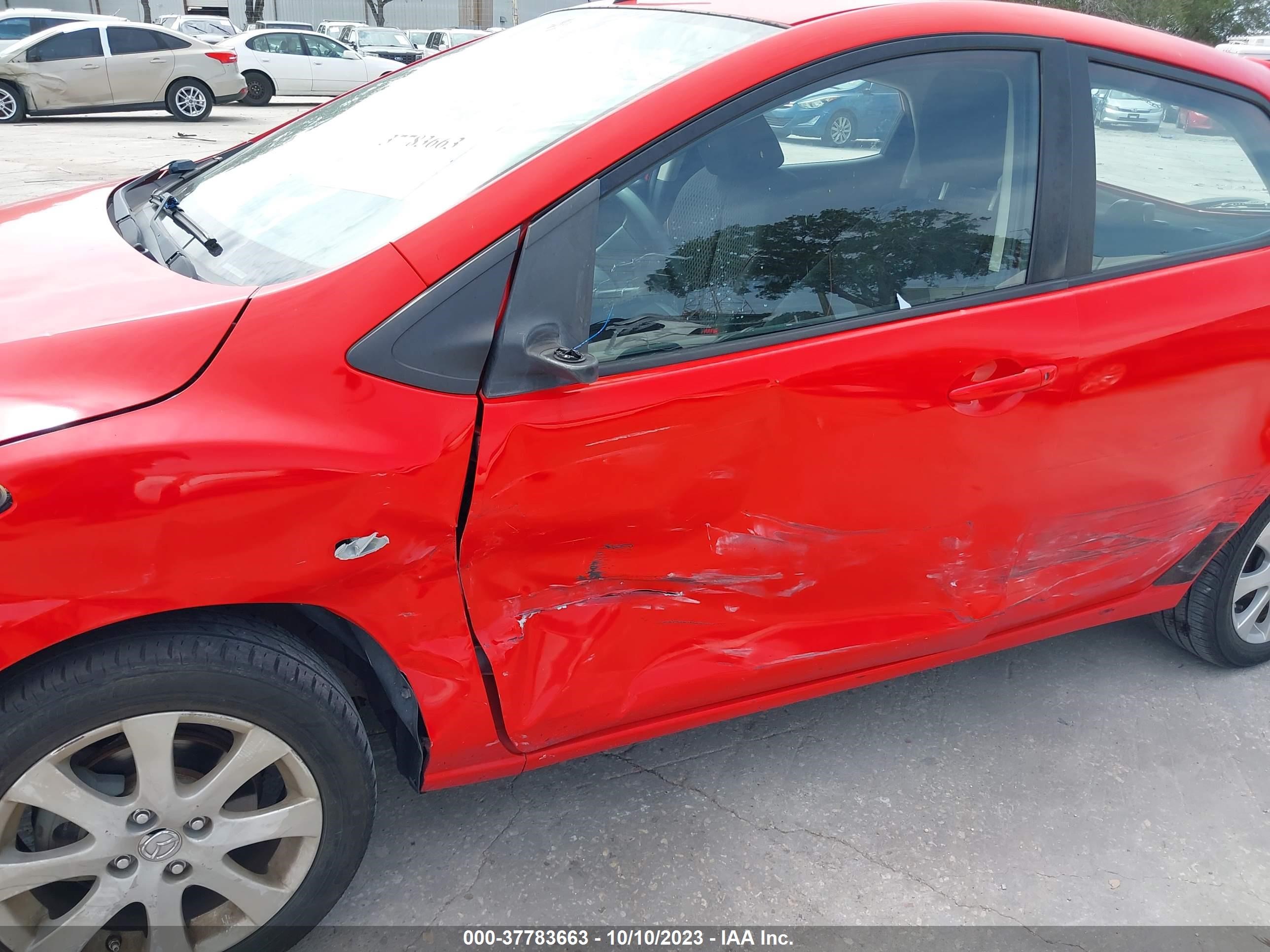 Photo 5 VIN: JM1DE1LY7C0139864 - MAZDA 2 