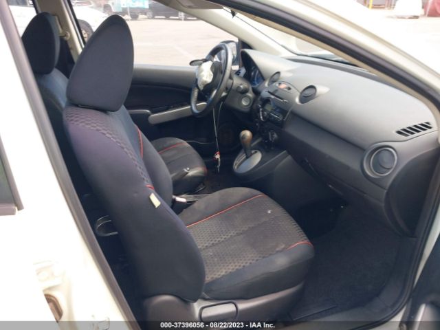 Photo 4 VIN: JM1DE1LY7D0161557 - MAZDA MAZDA2 