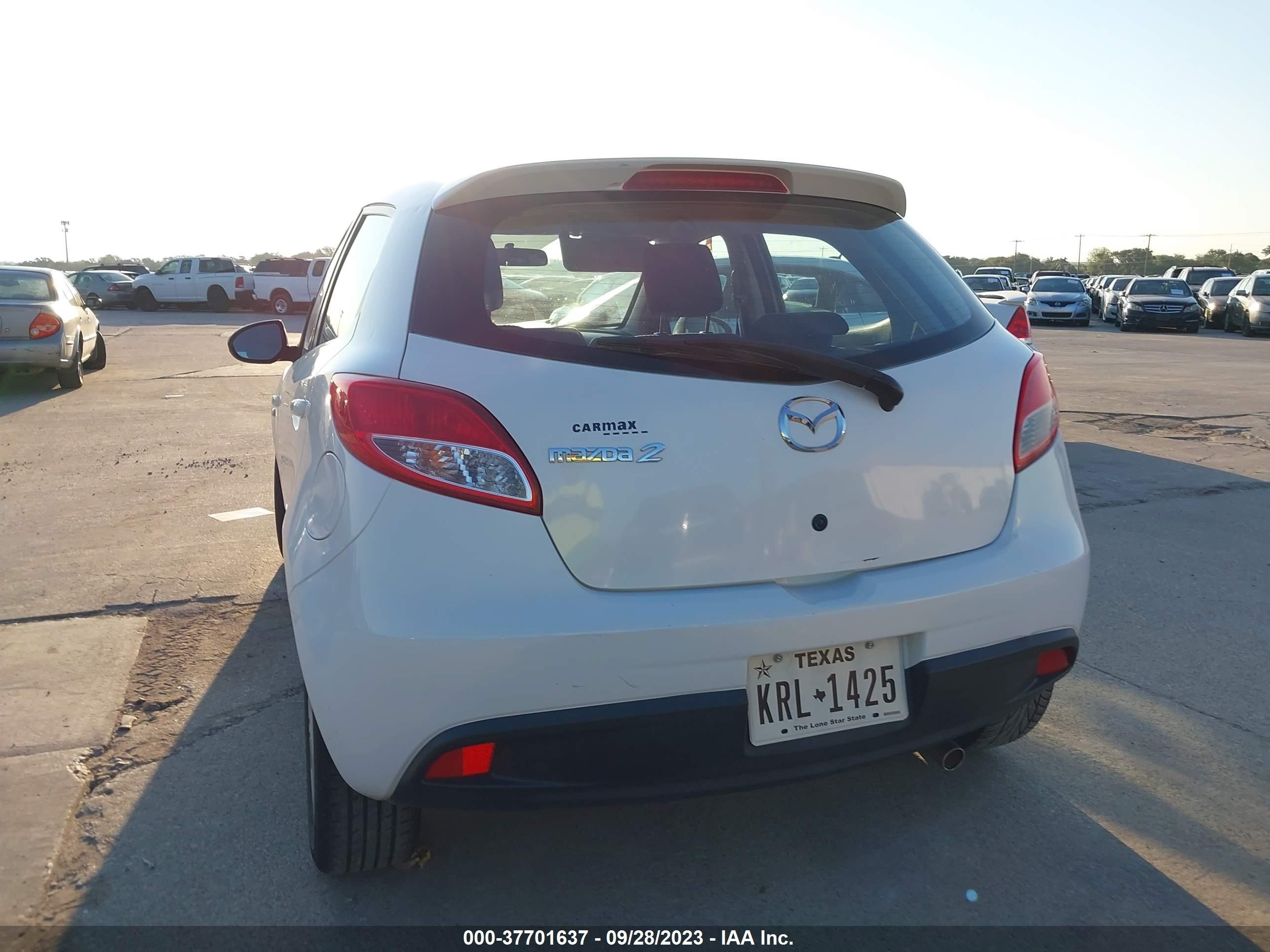 Photo 2 VIN: JM1DE1LY8D0157971 - MAZDA 2 