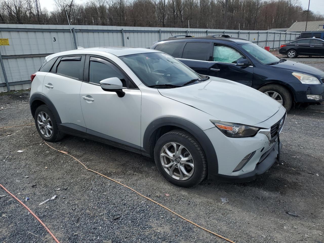 Photo 3 VIN: JM1DKBC72G0124670 - MAZDA CX-3 