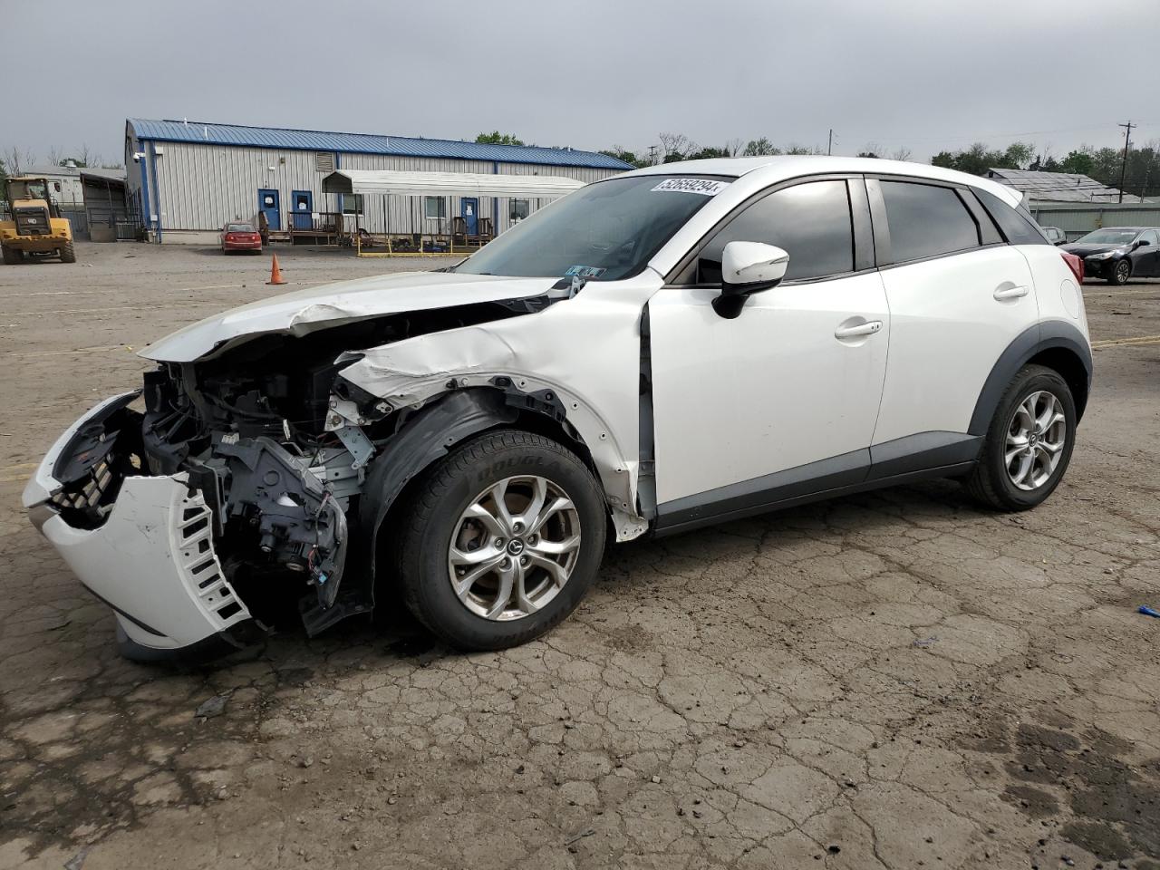 Photo 0 VIN: JM1DKBC73G0122796 - MAZDA CX-3 