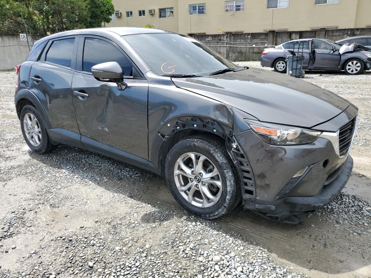 Photo 3 VIN: JM1DKDB79K1452605 - MAZDA CX-3 