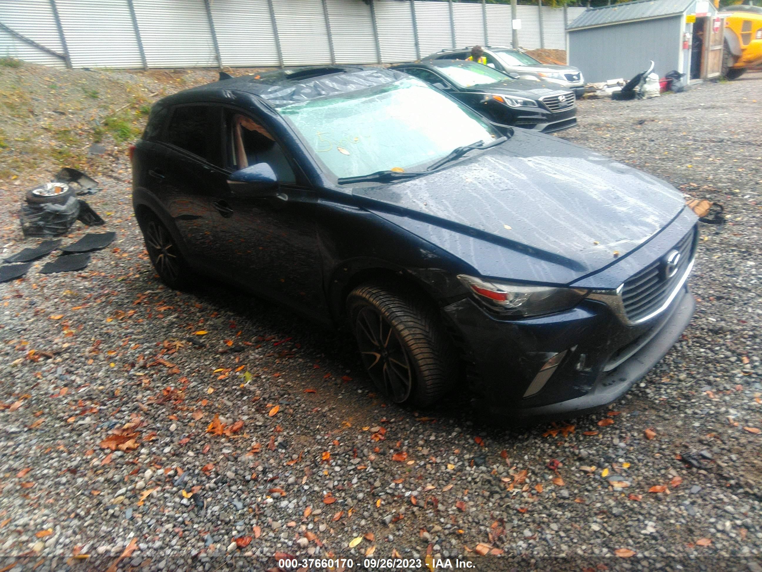 Photo 0 VIN: JM1DKDC7XH0145604 - MAZDA CX-3 