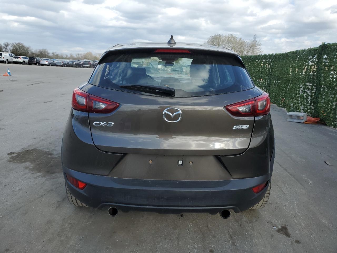 Photo 5 VIN: JM1DKDC7XJ1324869 - MAZDA CX-3 