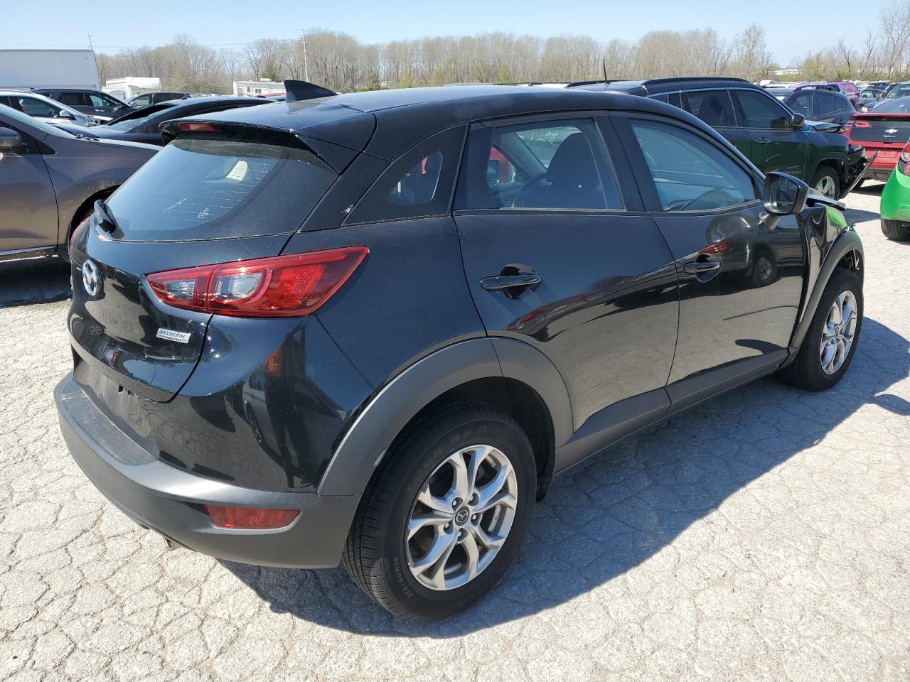 Photo 2 VIN: JM1DKFB77J0315033 - MAZDA CX-3 