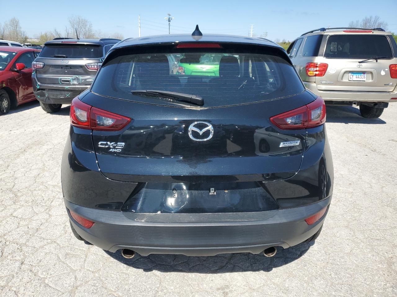 Photo 5 VIN: JM1DKFB77J0315033 - MAZDA CX-3 