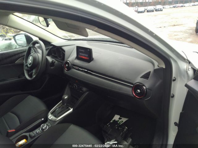 Photo 4 VIN: JM1DKFB77J1311400 - MAZDA CX-3 