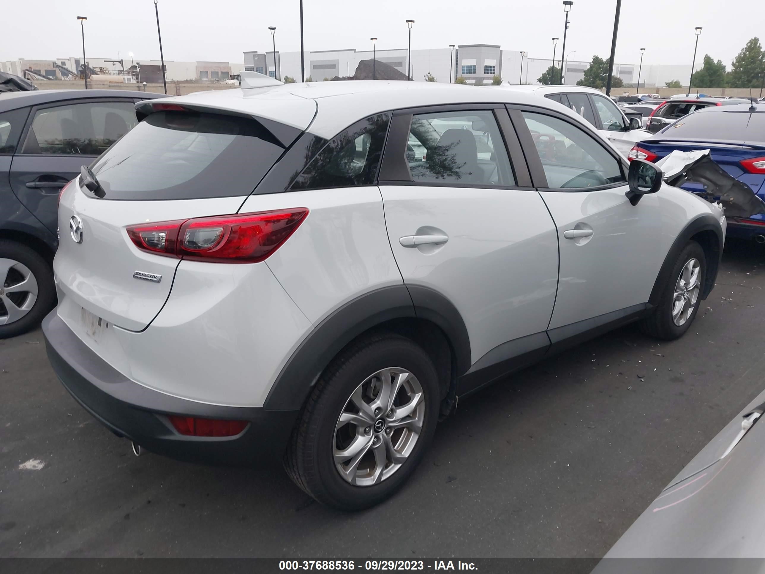 Photo 3 VIN: JM1DKFB77K0436002 - MAZDA CX-3 