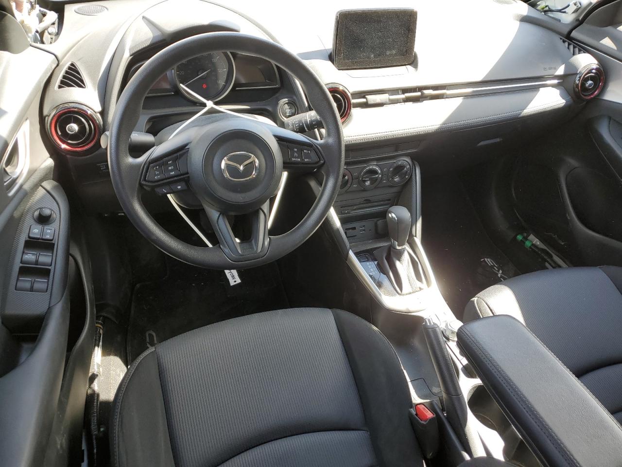 Photo 7 VIN: JM1DKFB79J0331072 - MAZDA CX-3 