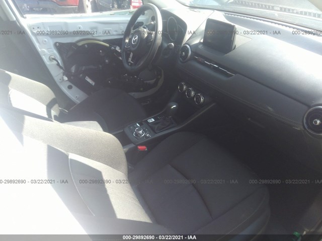 Photo 4 VIN: JM1DKFB79K0446417 - MAZDA CX-3 