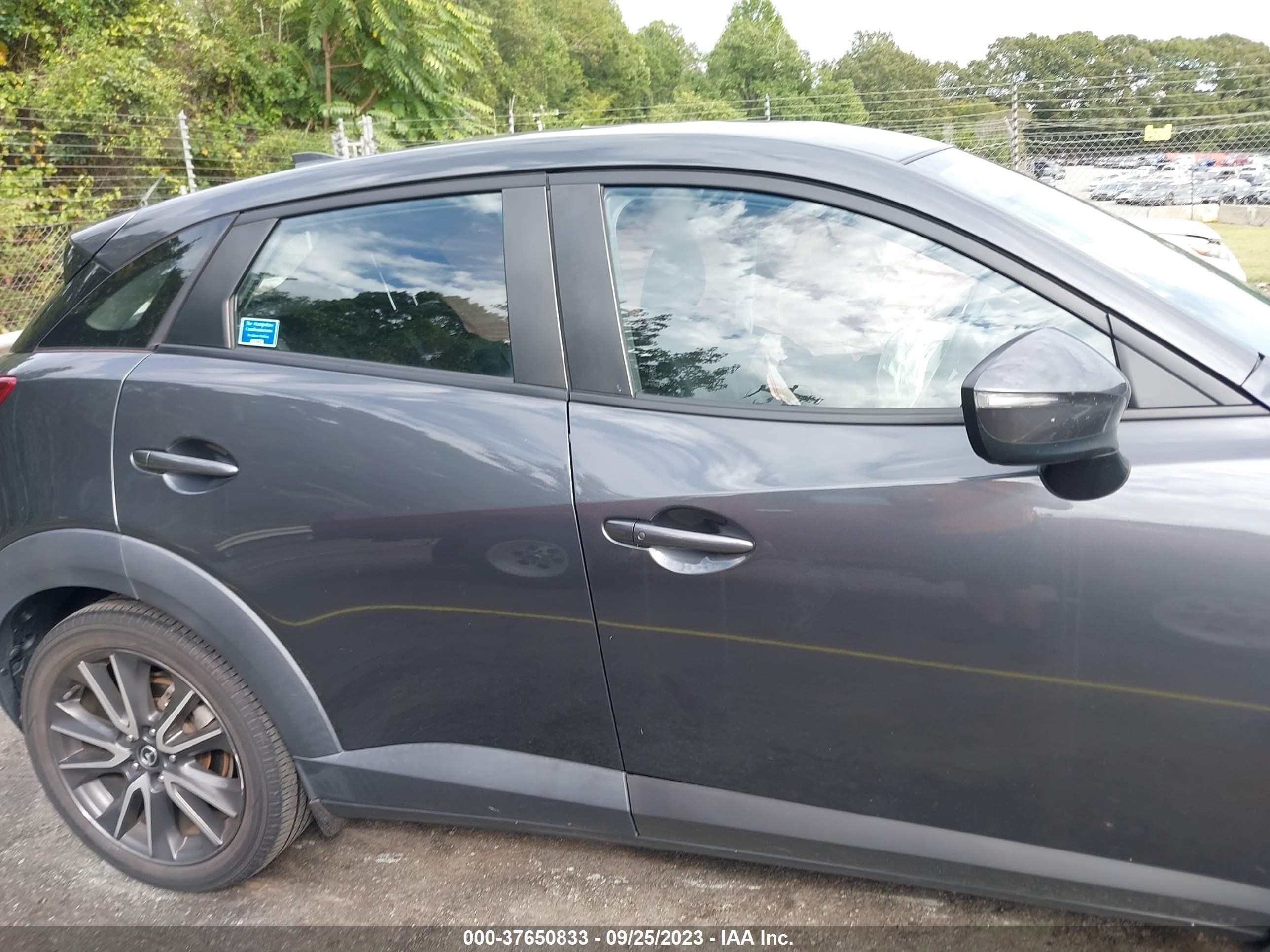 Photo 12 VIN: JM1DKFC71H0142490 - MAZDA CX-3 