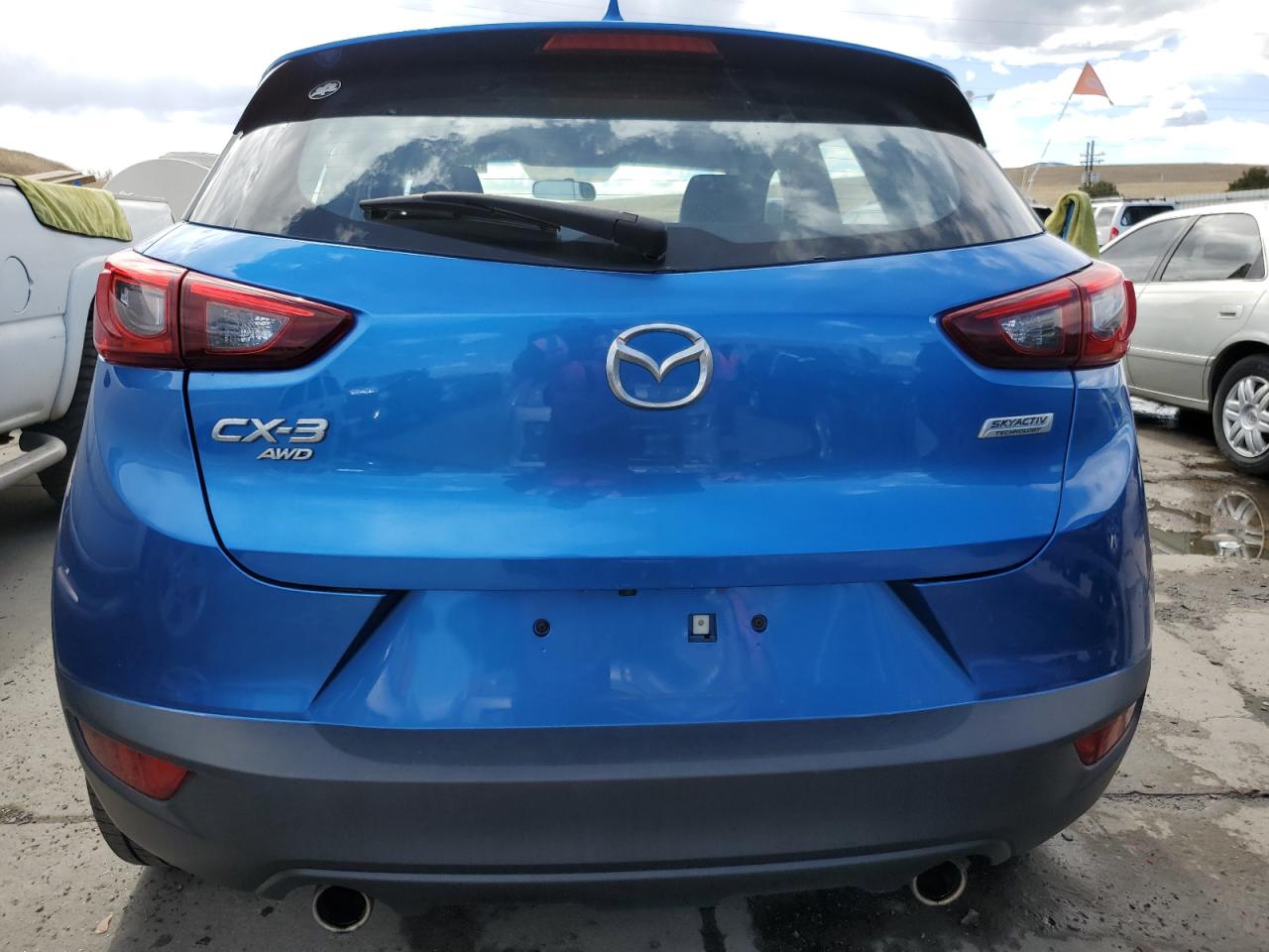 Photo 5 VIN: JM1DKFC72H0175000 - MAZDA CX-3 