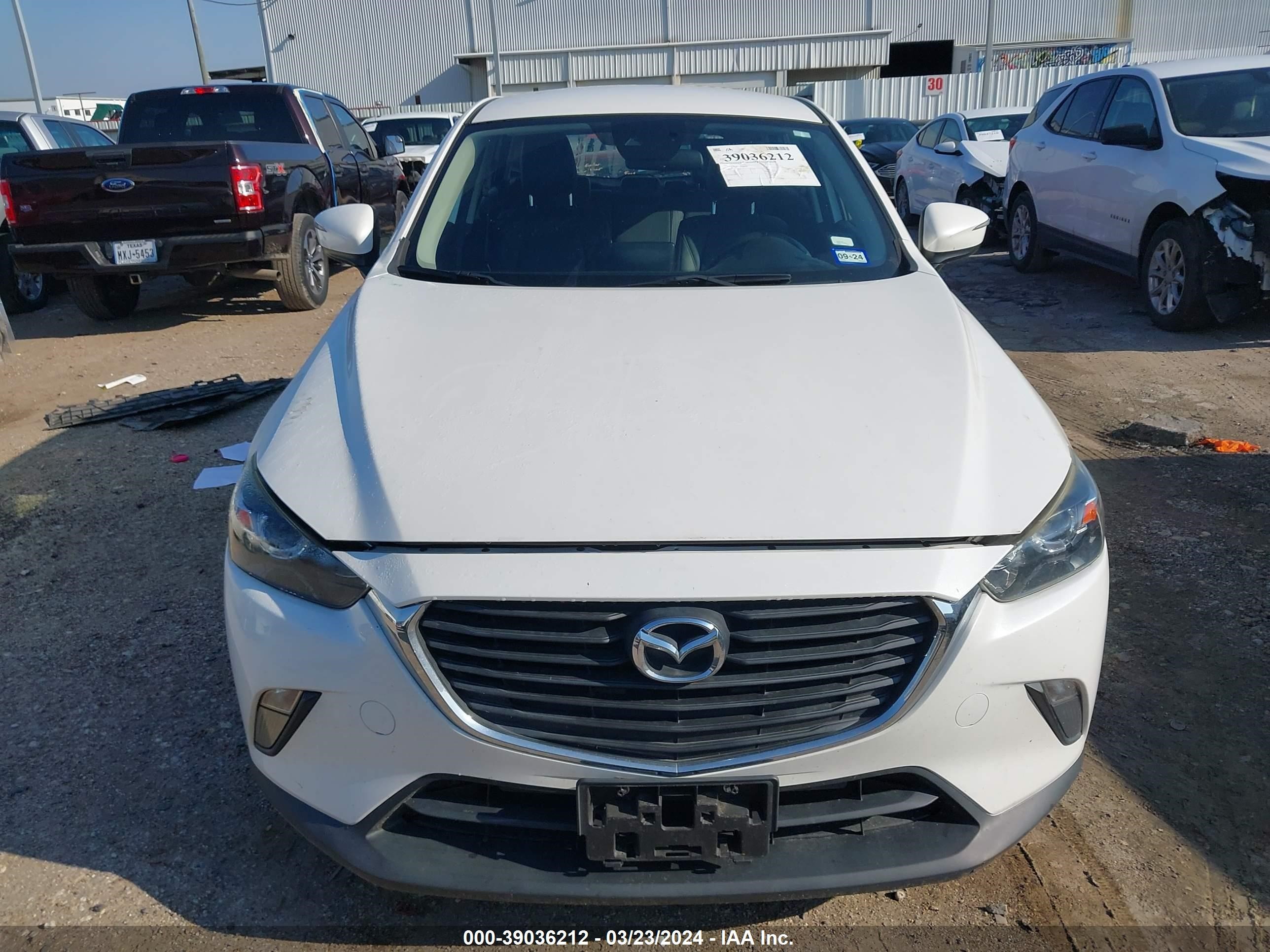 Photo 12 VIN: JM1DKFC72J0308084 - MAZDA CX-3 