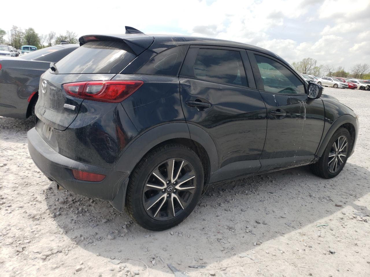 Photo 2 VIN: JM1DKFC73H0174941 - MAZDA CX-3 