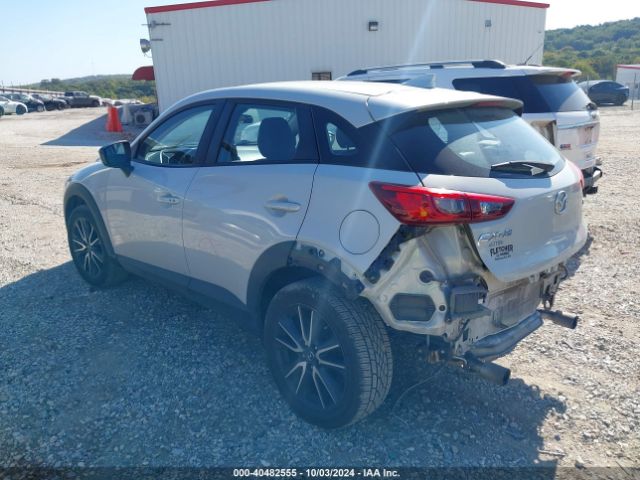 Photo 2 VIN: JM1DKFC77J0331828 - MAZDA CX-3 