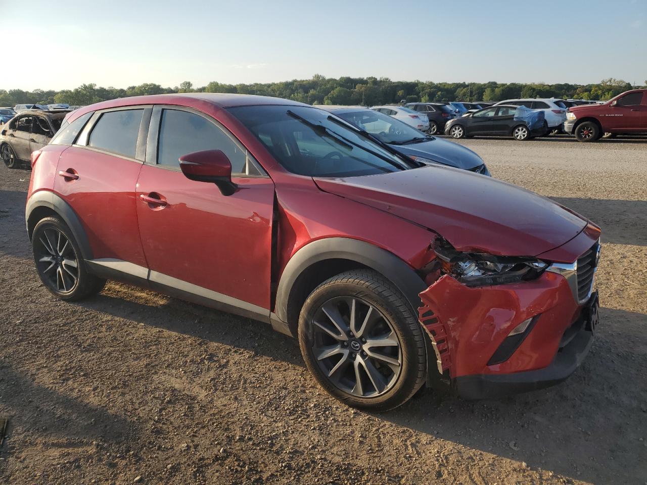 Photo 3 VIN: JM1DKFC79H0146948 - MAZDA CX-3 