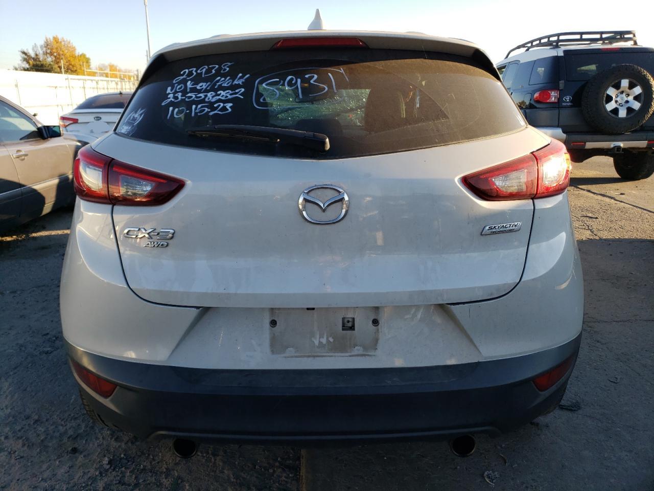 Photo 5 VIN: JM1DKFC7XH0166691 - MAZDA CX-3 