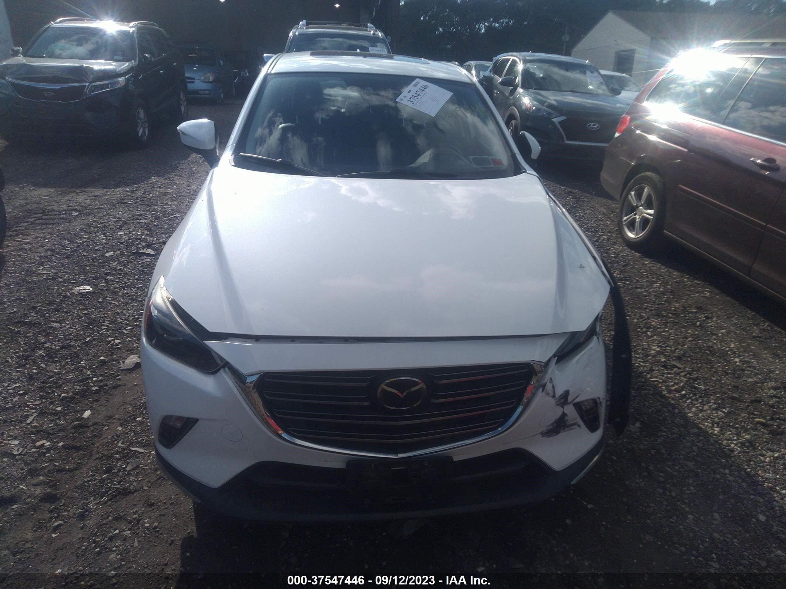 Photo 11 VIN: JM1DKFD76K0418135 - MAZDA CX-3 