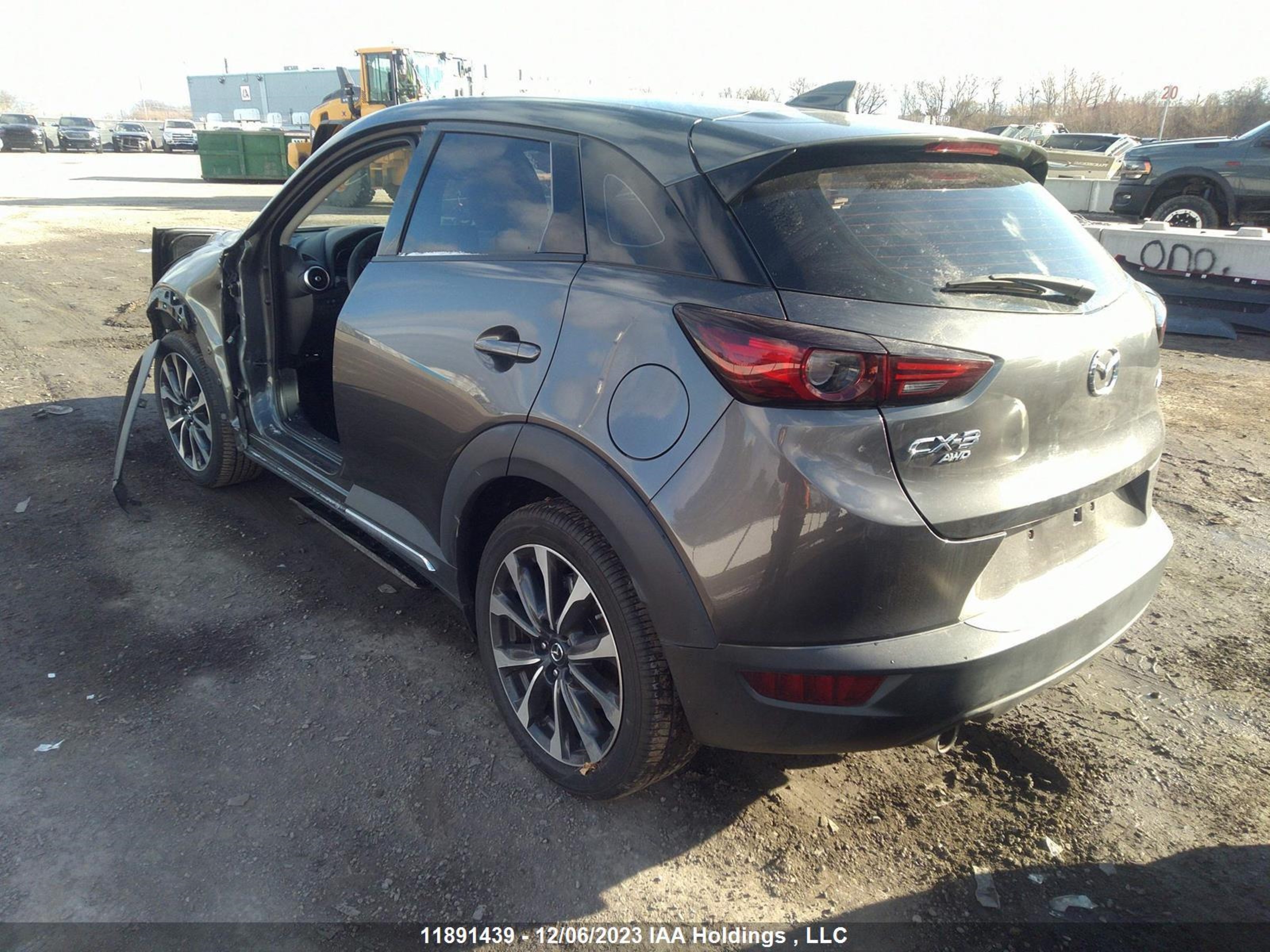 Photo 2 VIN: JM1DKFD7XK1400702 - MAZDA CX-3 