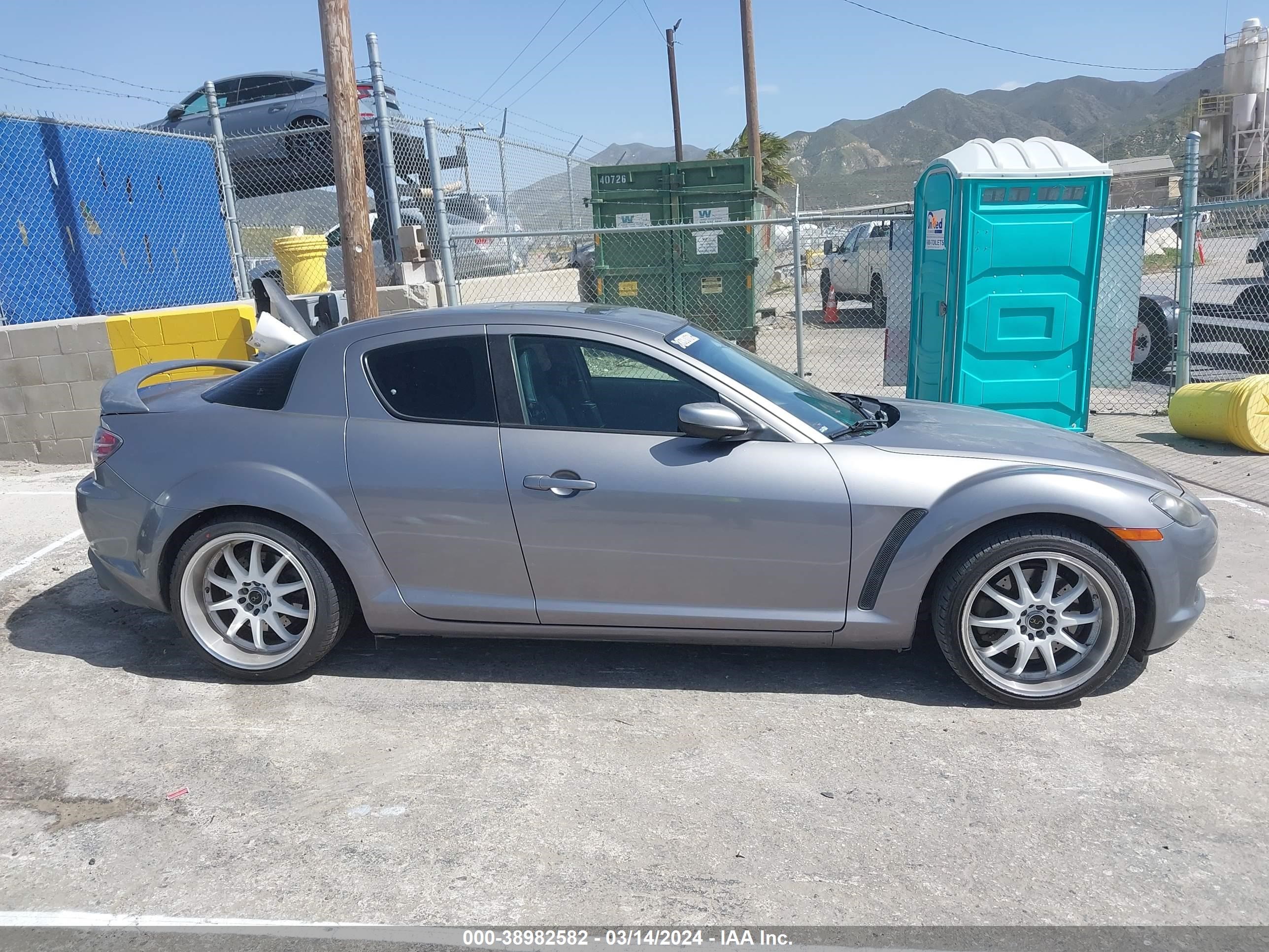 Photo 12 VIN: JM1FE173250154363 - MAZDA RX-8 