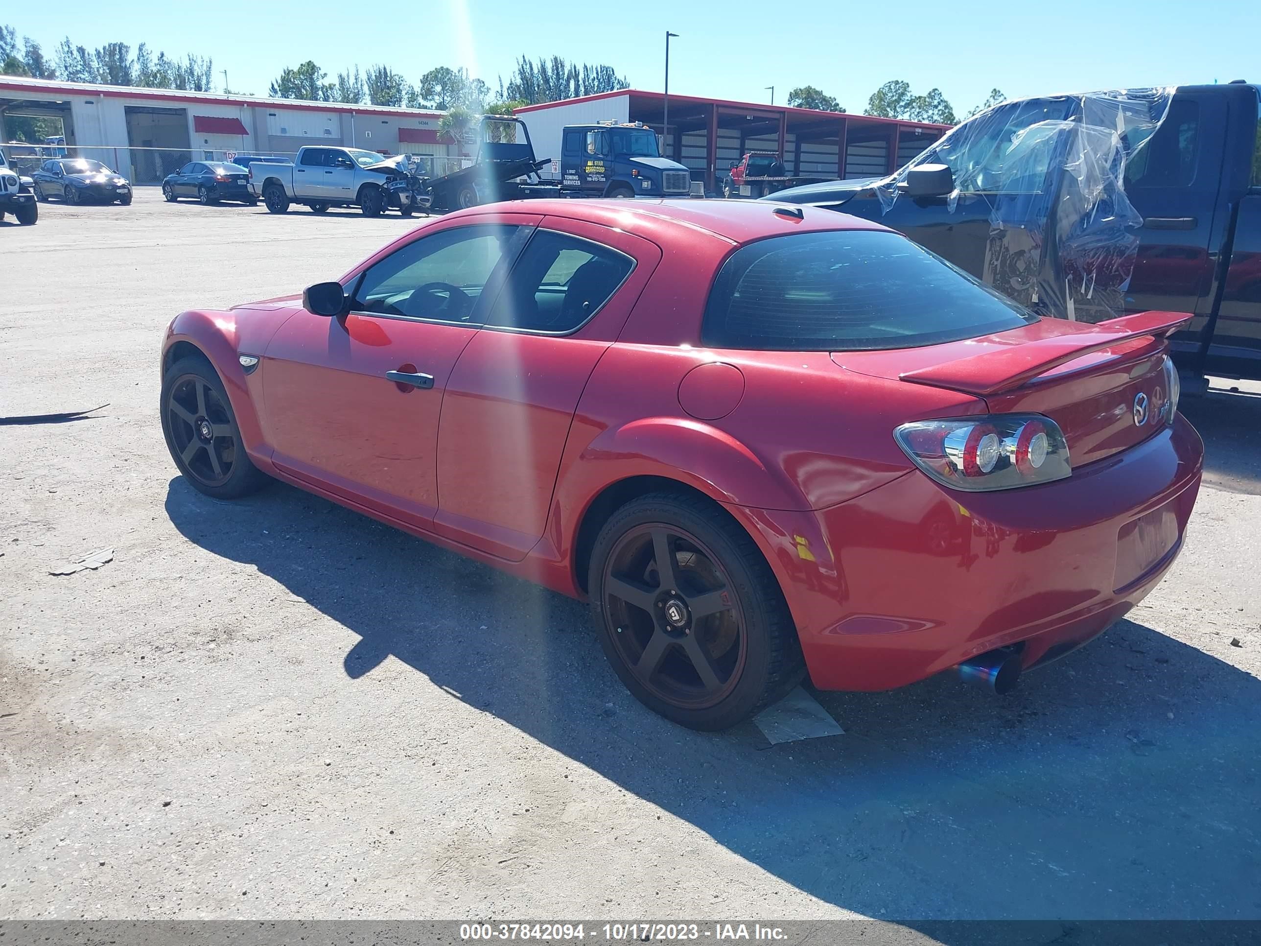 Photo 2 VIN: JM1FE1CP5A0403984 - MAZDA RX-8 