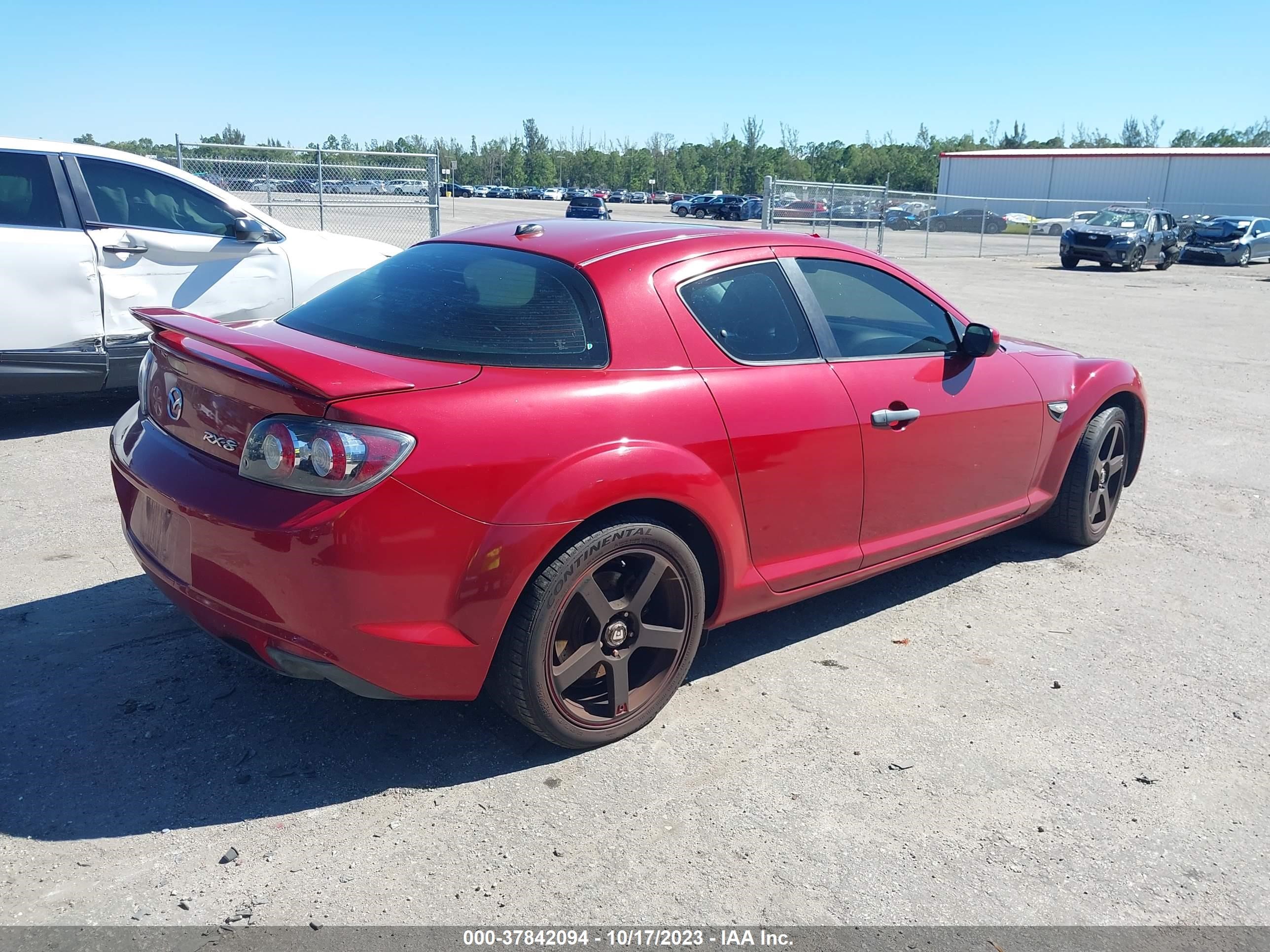 Photo 3 VIN: JM1FE1CP5A0403984 - MAZDA RX-8 