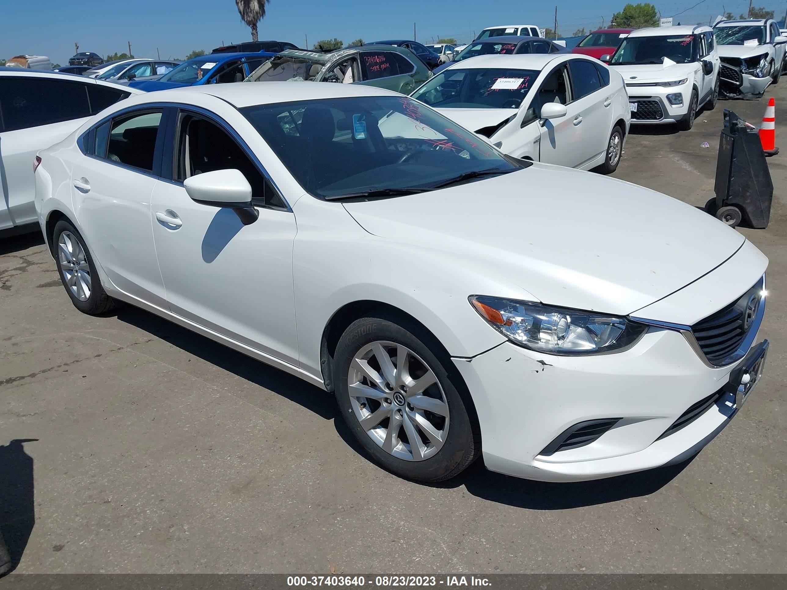 Photo 0 VIN: JM1GJ1U50F1186374 - MAZDA 6 