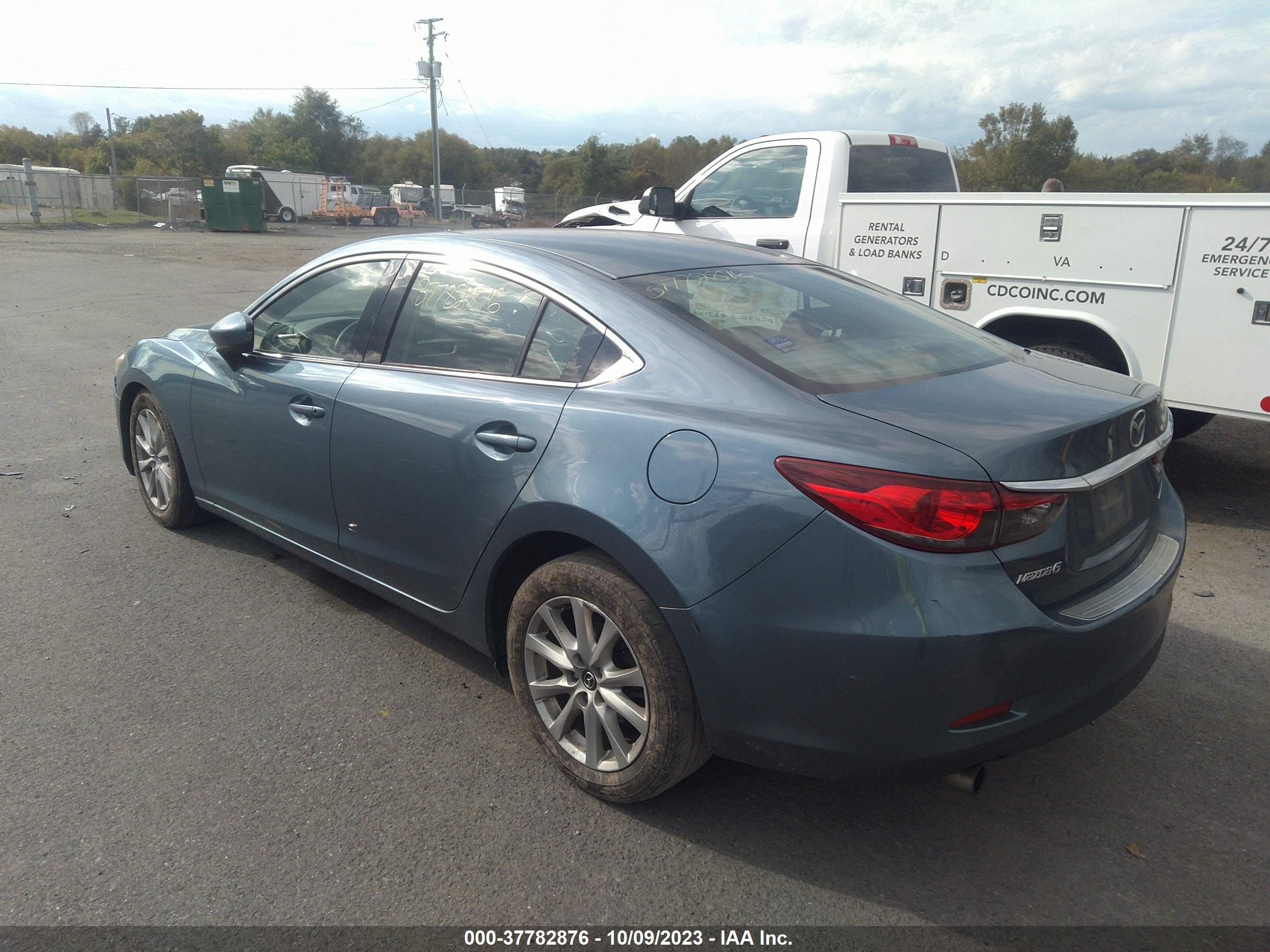 Photo 2 VIN: JM1GJ1U51G1476737 - MAZDA 6 