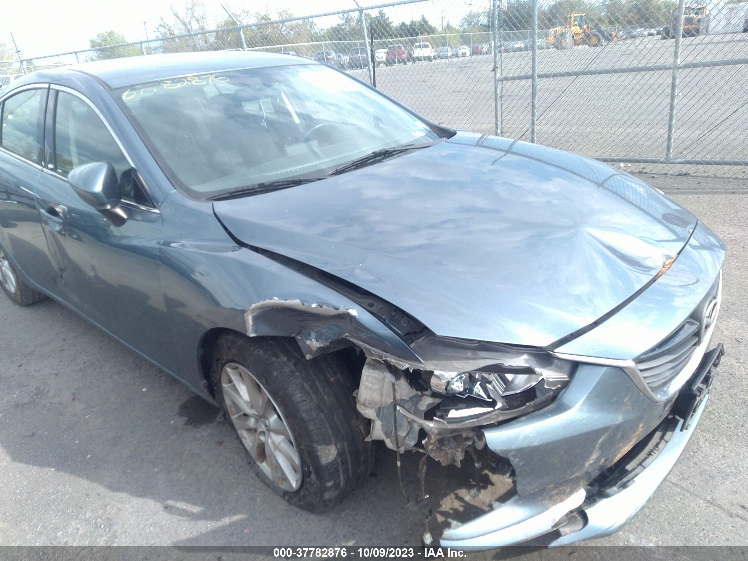 Photo 5 VIN: JM1GJ1U51G1476737 - MAZDA 6 