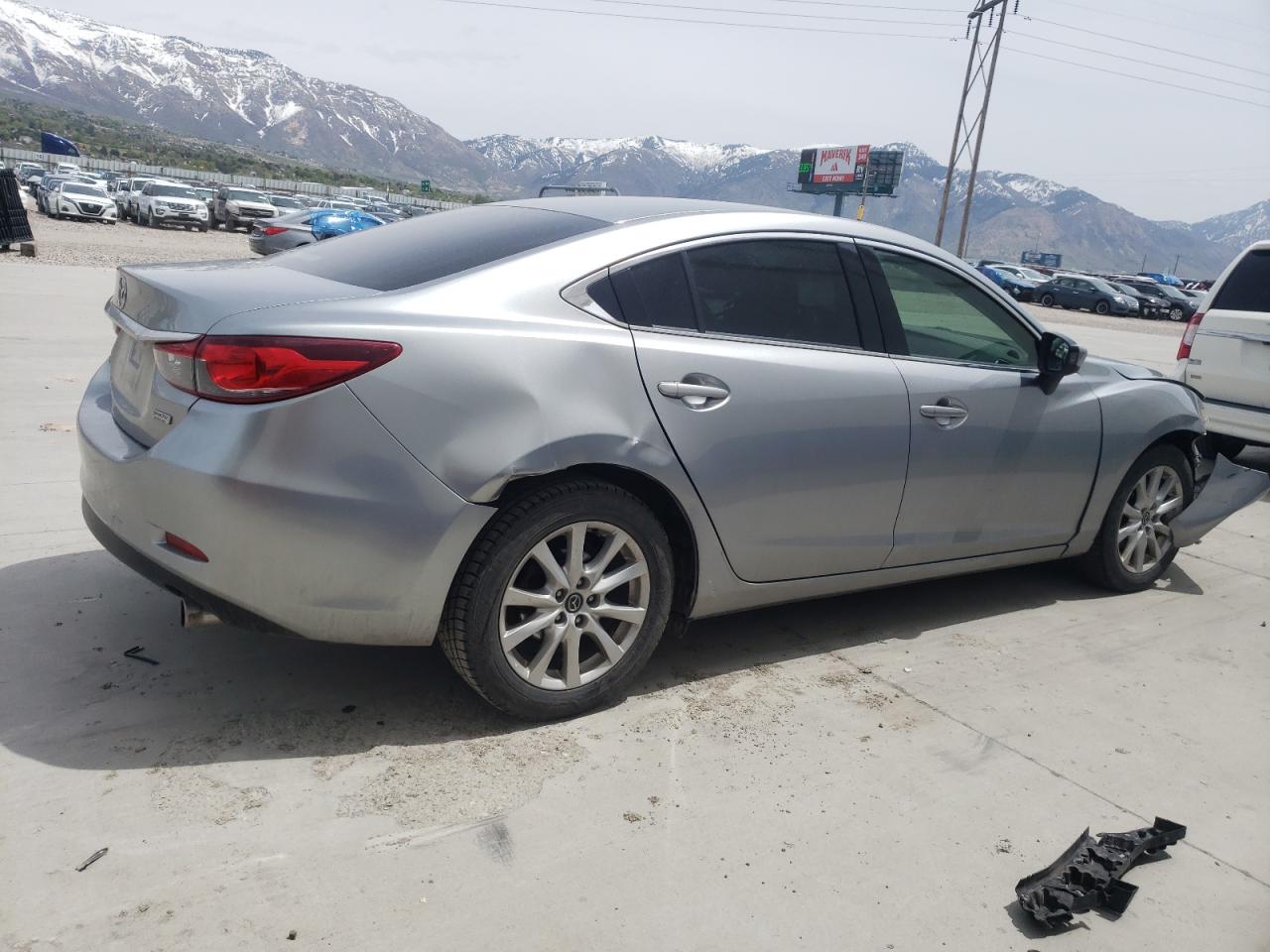 Photo 2 VIN: JM1GJ1U59E1110165 - MAZDA 6 