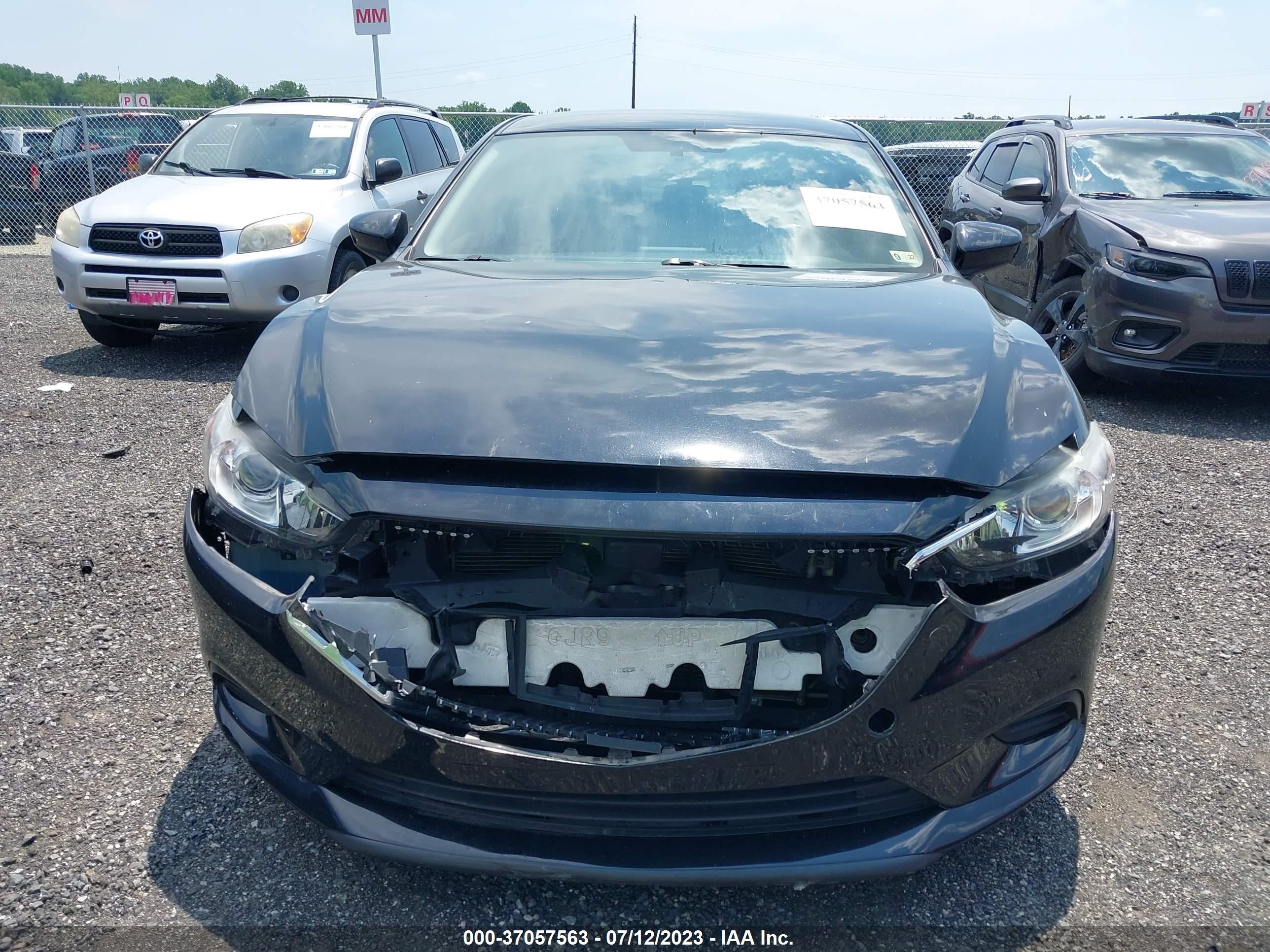 Photo 11 VIN: JM1GJ1U59G1461189 - MAZDA 6 