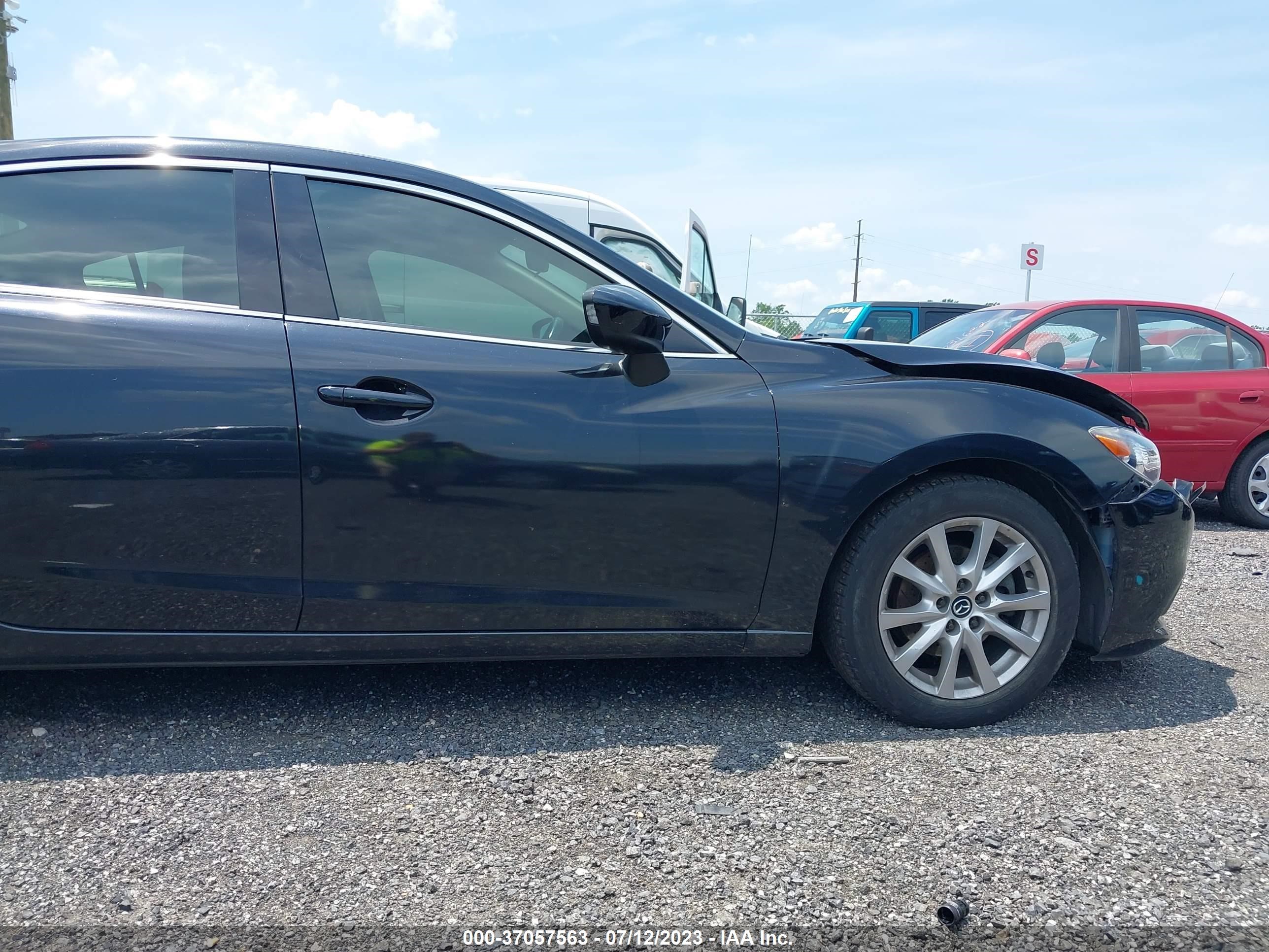 Photo 12 VIN: JM1GJ1U59G1461189 - MAZDA 6 