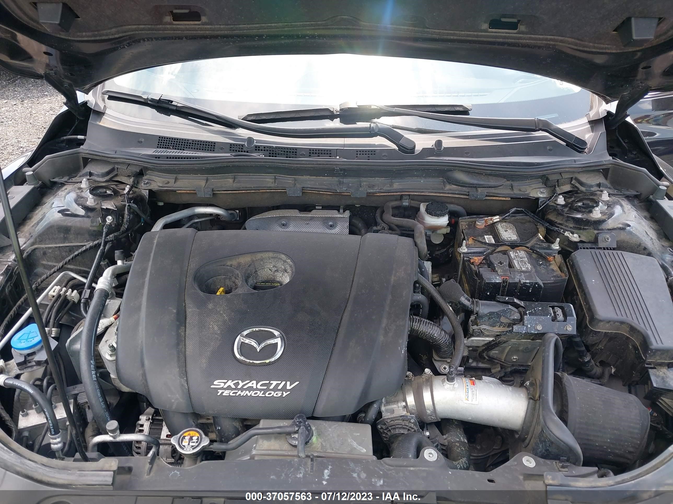 Photo 9 VIN: JM1GJ1U59G1461189 - MAZDA 6 