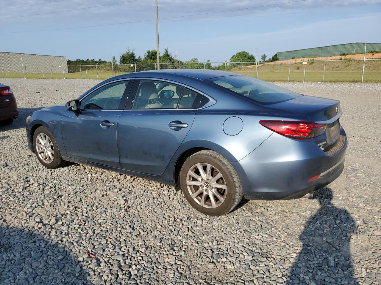 Photo 1 VIN: JM1GJ1U5XF1209398 - MAZDA 6 