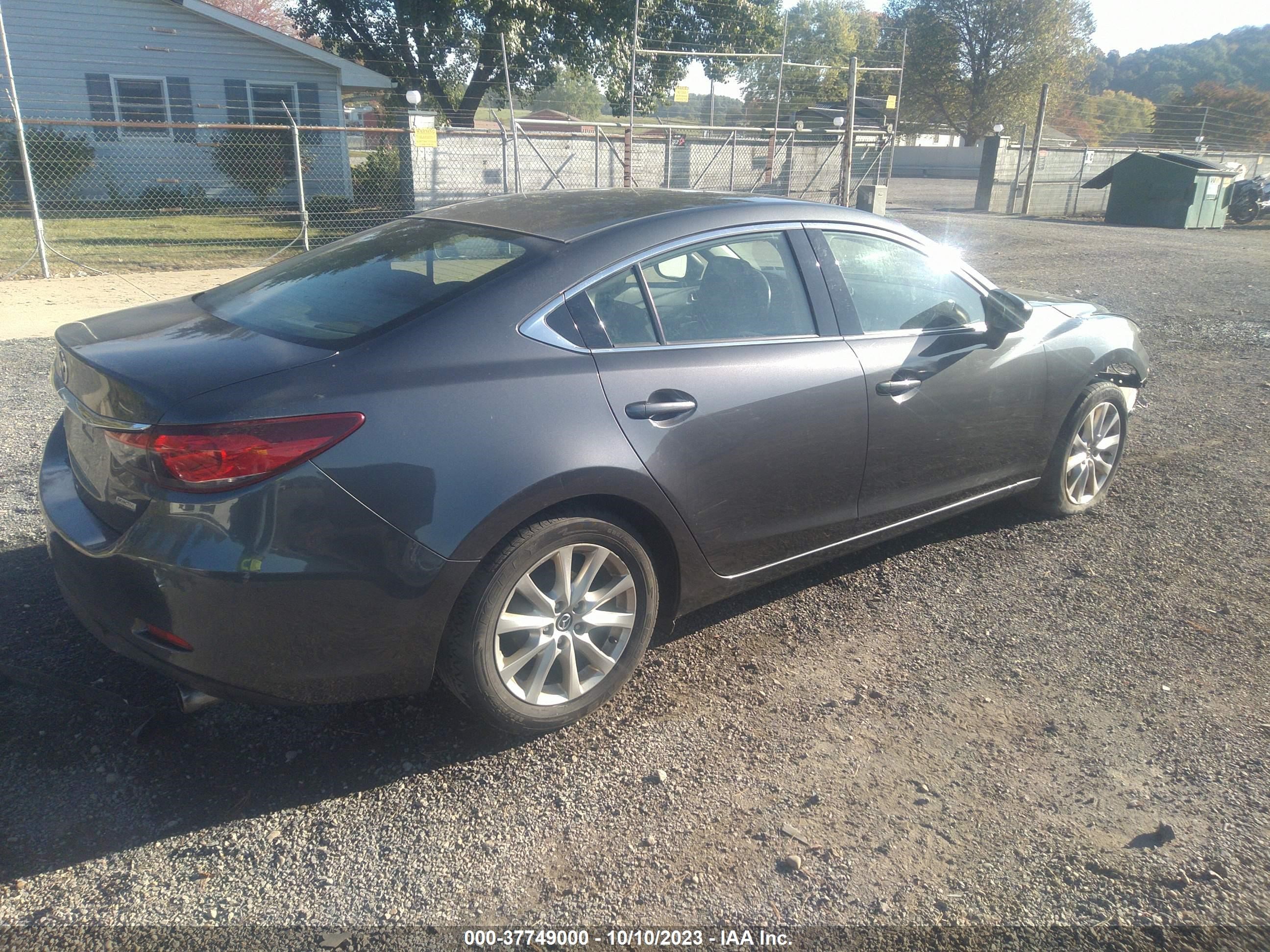 Photo 3 VIN: JM1GJ1U5XG1460021 - MAZDA 6 