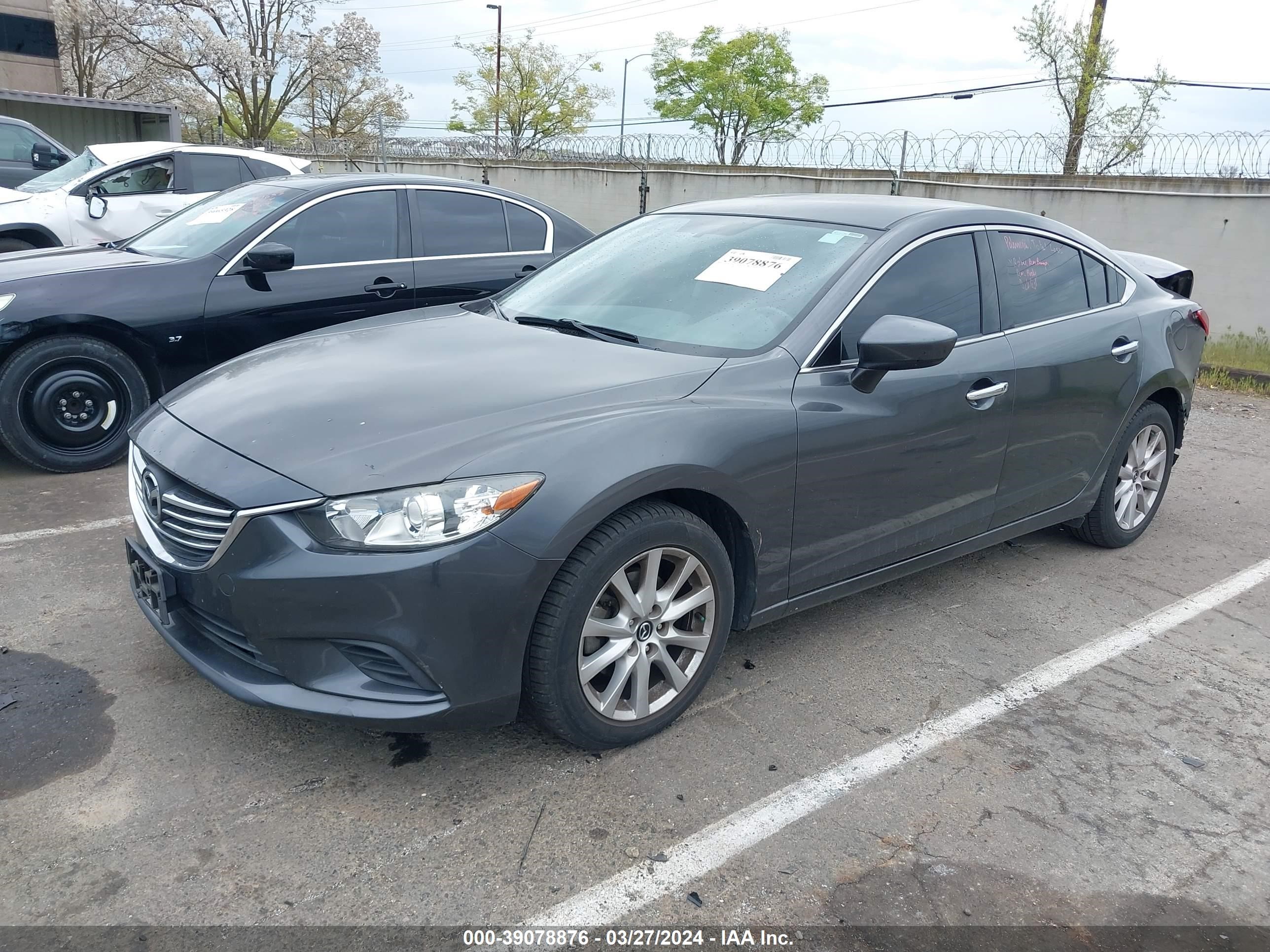 Photo 1 VIN: JM1GJ1U63E1129951 - MAZDA 6 