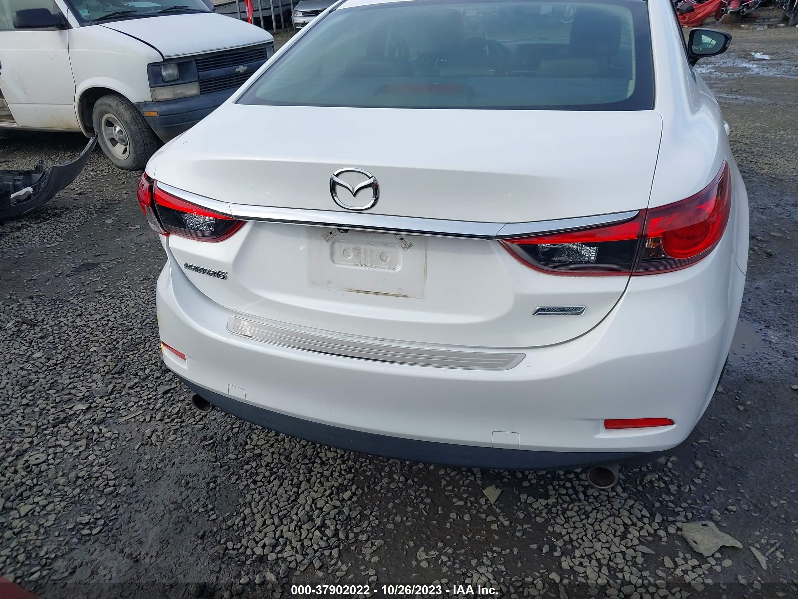 Photo 15 VIN: JM1GJ1V50E1107475 - MAZDA 6 