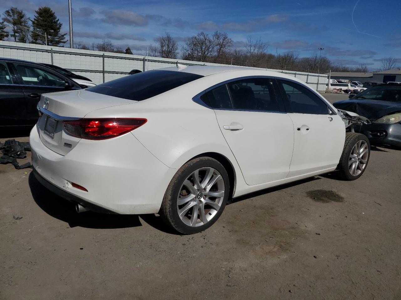 Photo 2 VIN: JM1GJ1V58G1447461 - MAZDA 6 