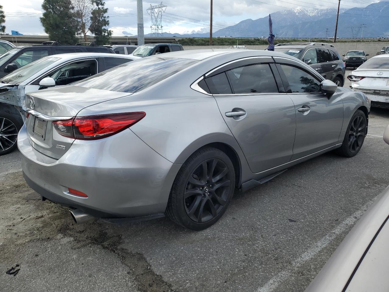 Photo 2 VIN: JM1GJ1V59F1189577 - MAZDA 6 