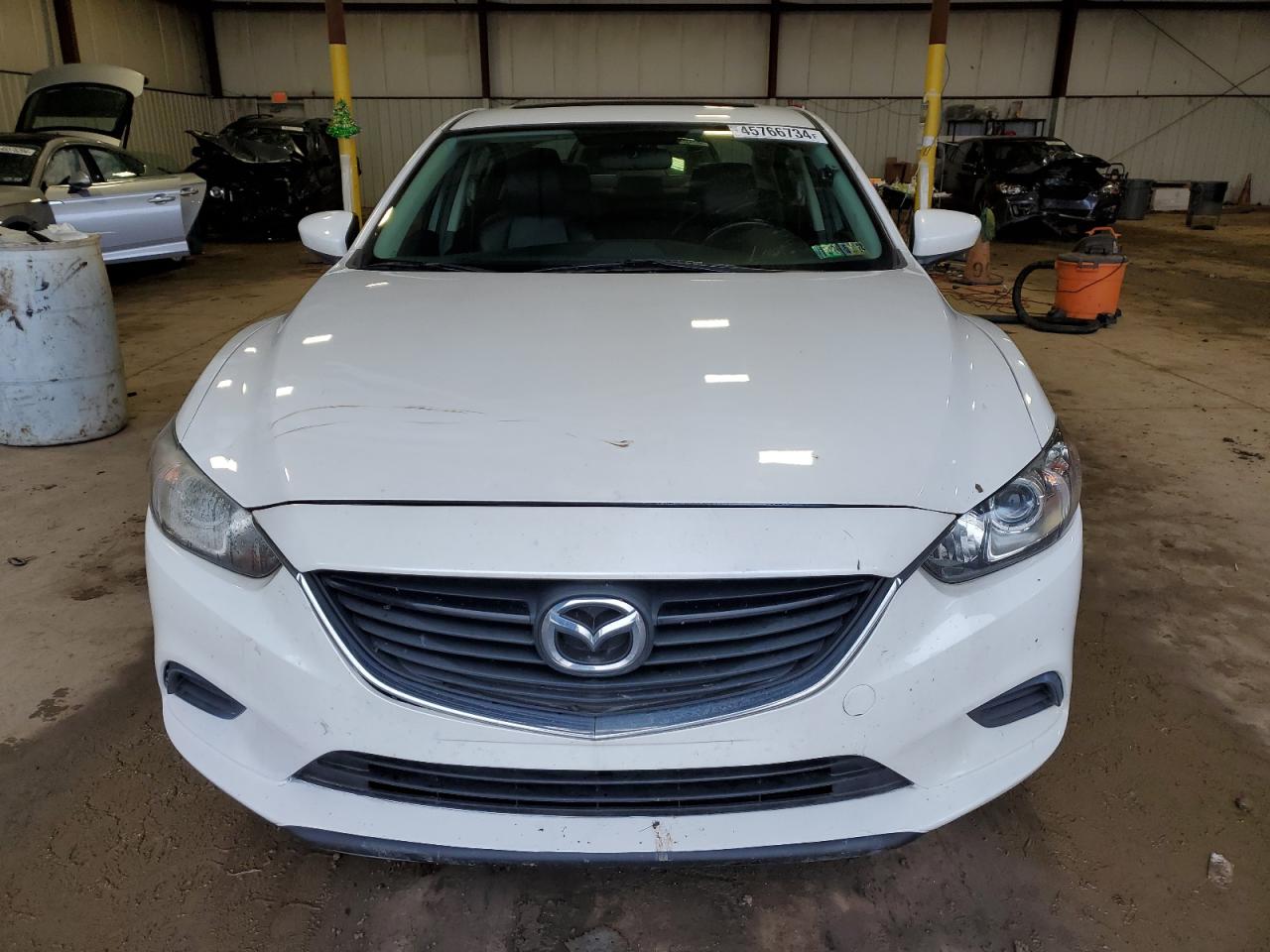 Photo 4 VIN: JM1GJ1V5XF1214941 - MAZDA 6 