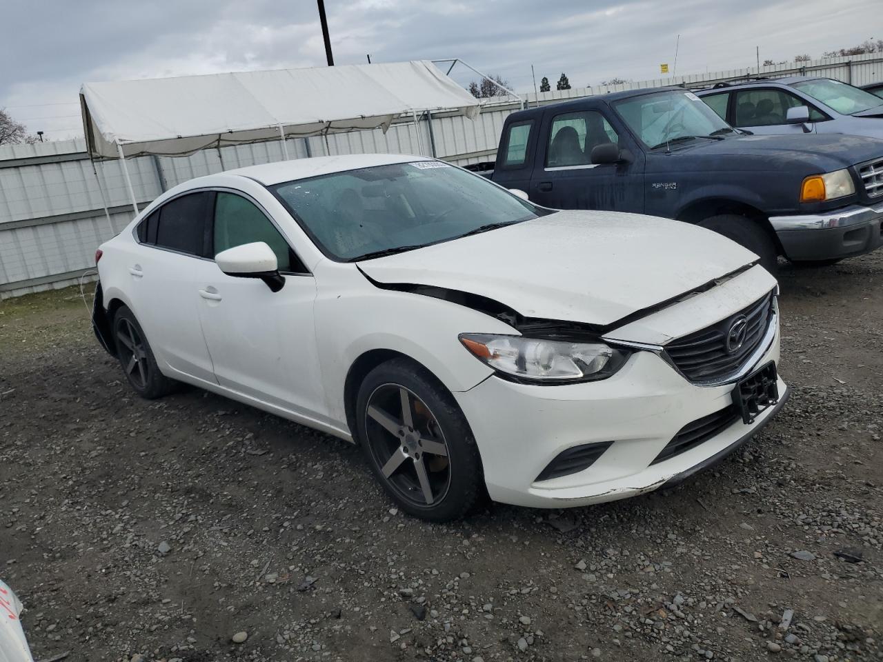 Photo 3 VIN: JM1GJ1V60E1141618 - MAZDA 6 